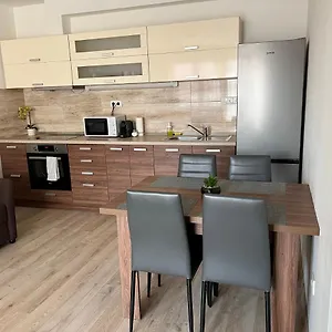 Apartment Hatvan, Debrecen